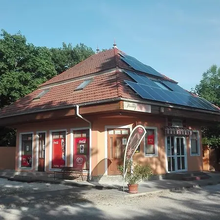 Foeveny Apartmán